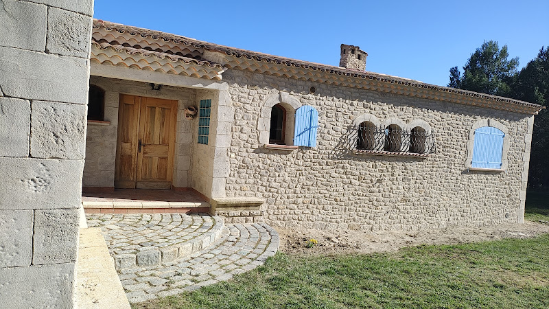 Déco Façade 04 - façadier enduiseur à Pierrevert