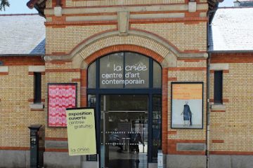 La Criée centre d'art contemporain - façadier enduiseur à Rennes